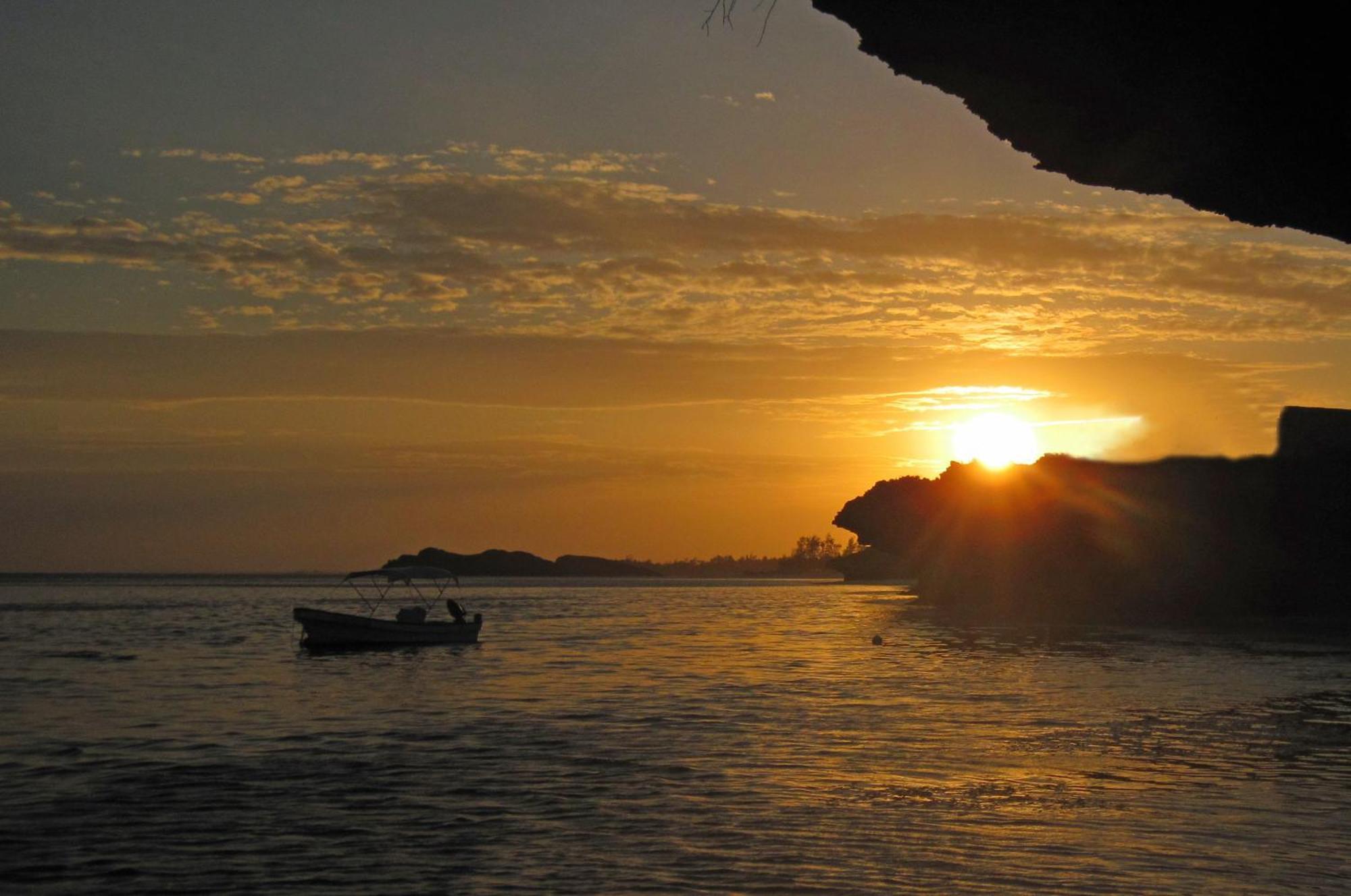 The Charming Lonno Lodge Watamu Exteriör bild